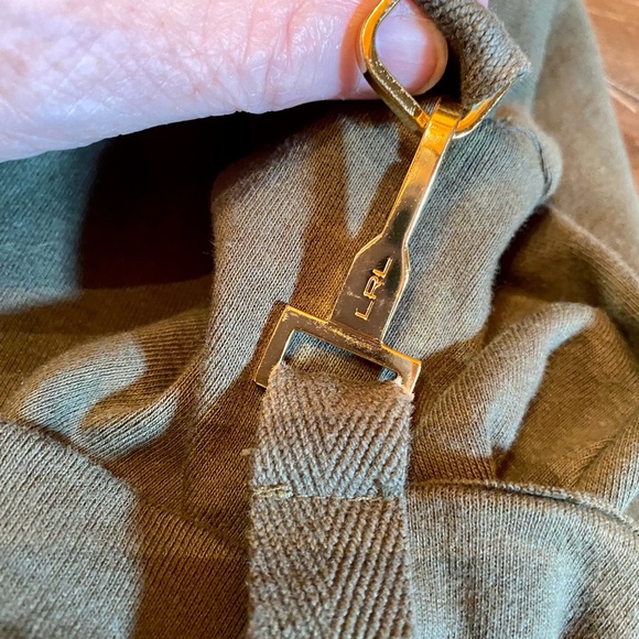 ✨Lauren Ralph Lauren Top with Metal Clip Sleeves✨ - Picture 4 of 10